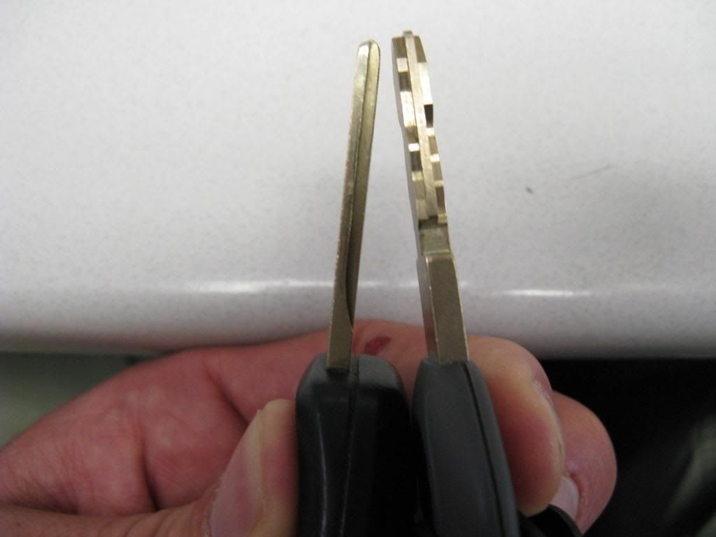 Gray Valet Key totally different? E46Fanatics