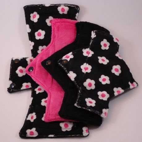 Black/Pink Flowers Size Sampler Mama Cloth set