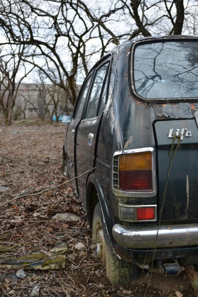 Why are there so few car photographs? Page 31 Photography & Video