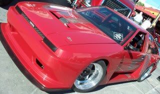 http://i253.photobucket.com/albums/hh46/rexmanches/SEMA%202010/101_3664.jpg