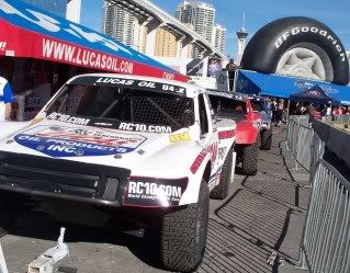 http://i253.photobucket.com/albums/hh46/rexmanches/SEMA%202010/101_3673.jpg