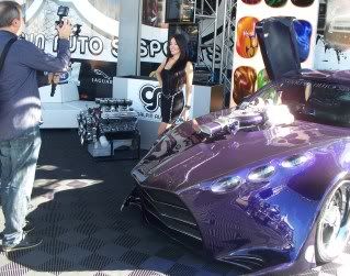 http://i253.photobucket.com/albums/hh46/rexmanches/SEMA%202010/101_3692.jpg