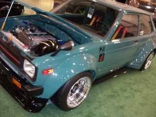 http://i253.photobucket.com/albums/hh46/rexmanches/SEMA%202010/101_3706.jpg