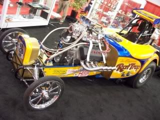 http://i253.photobucket.com/albums/hh46/rexmanches/SEMA%202010/101_3773.jpg