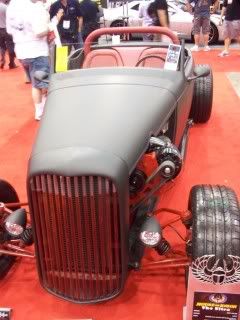 http://i253.photobucket.com/albums/hh46/rexmanches/SEMA%202010/101_3791.jpg