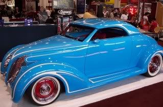 http://i253.photobucket.com/albums/hh46/rexmanches/SEMA%202010/101_3818.jpg