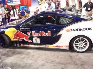 http://i253.photobucket.com/albums/hh46/rexmanches/SEMA%202010/101_3840.jpg