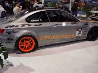 http://i253.photobucket.com/albums/hh46/rexmanches/SEMA%202010/101_3855.jpg