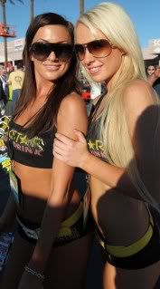 http://i253.photobucket.com/albums/hh46/rexmanches/SEMA%202010/RockstarBabes.jpg