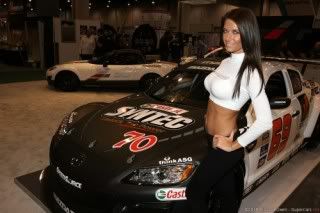 http://i253.photobucket.com/albums/hh46/rexmanches/SEMA%202010/babes12.jpg