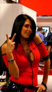 http://i253.photobucket.com/albums/hh46/rexmanches/SEMA%202010/babes41.jpg