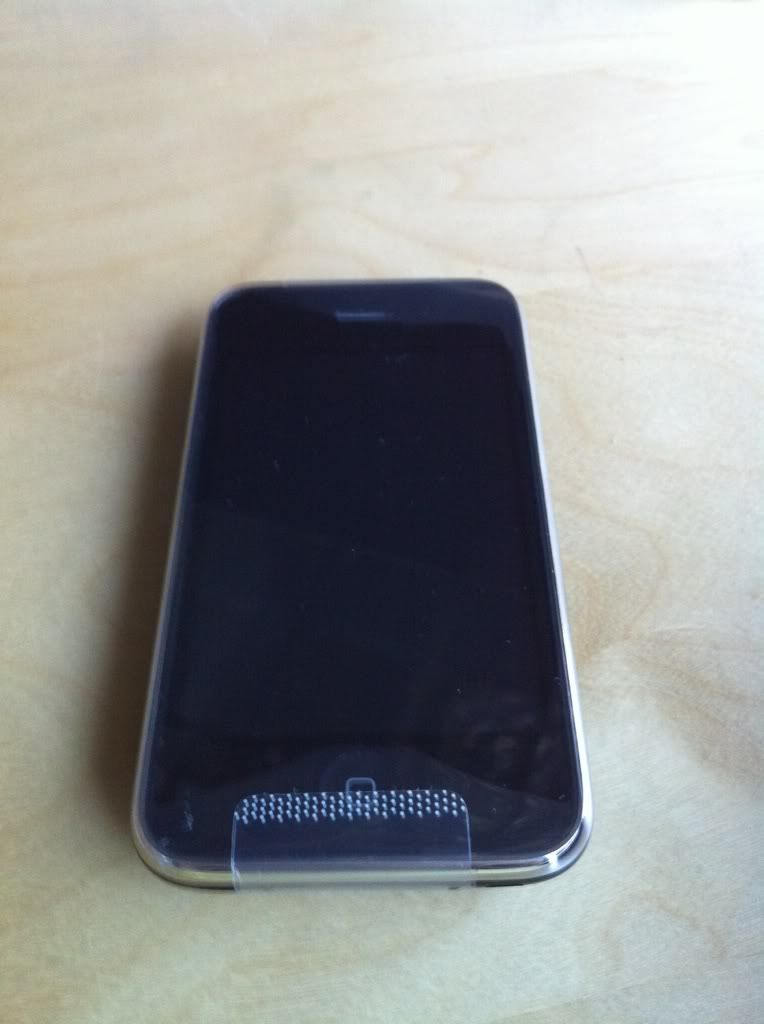 You are bidding on a brand new iPhone 3gs 32GB. No AT&T Contract