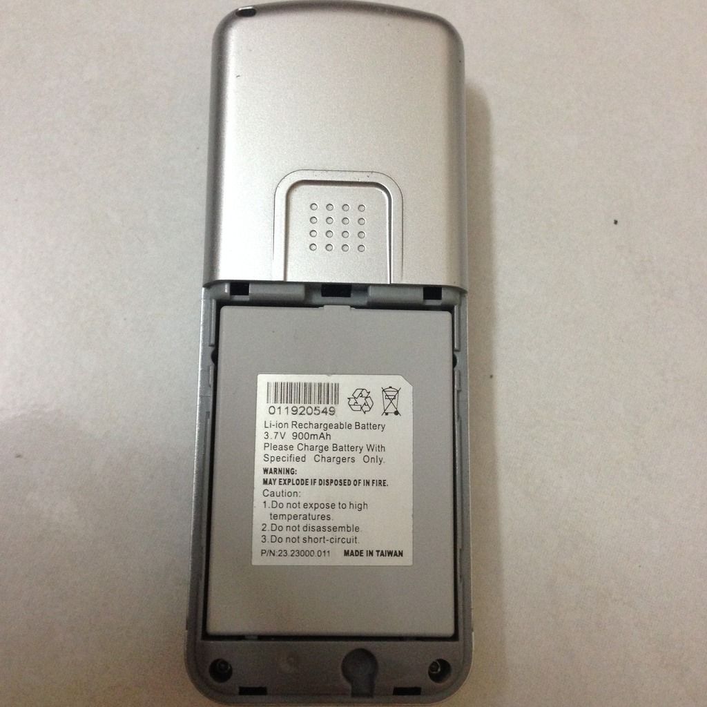 Don nhà thanh lý linh tinh máy hút bụi_ bàn ủi _ đèn PIN _ ip 3gs....... - 4