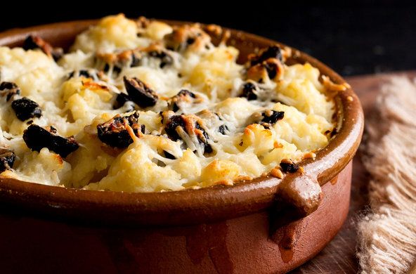 Sicilian Cauliflower Black Olive Gratin