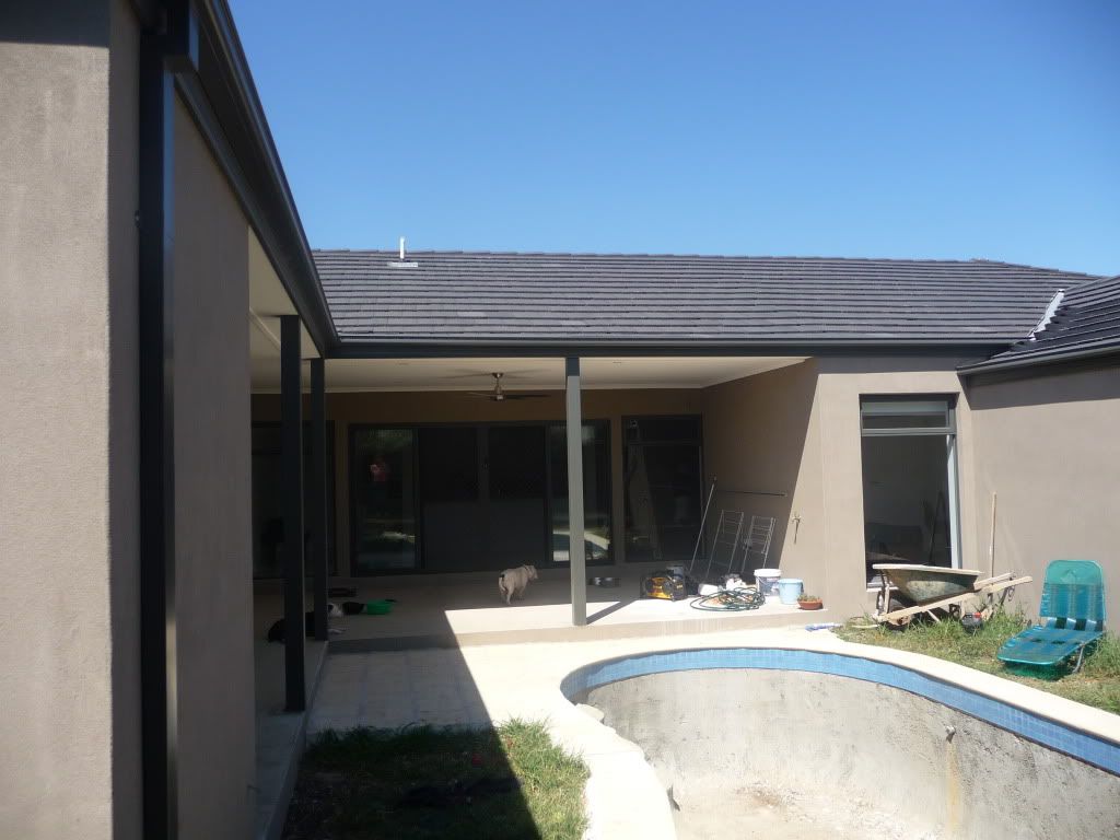 View topic - Austral Nougat bricks and Ebony Roof tile ...