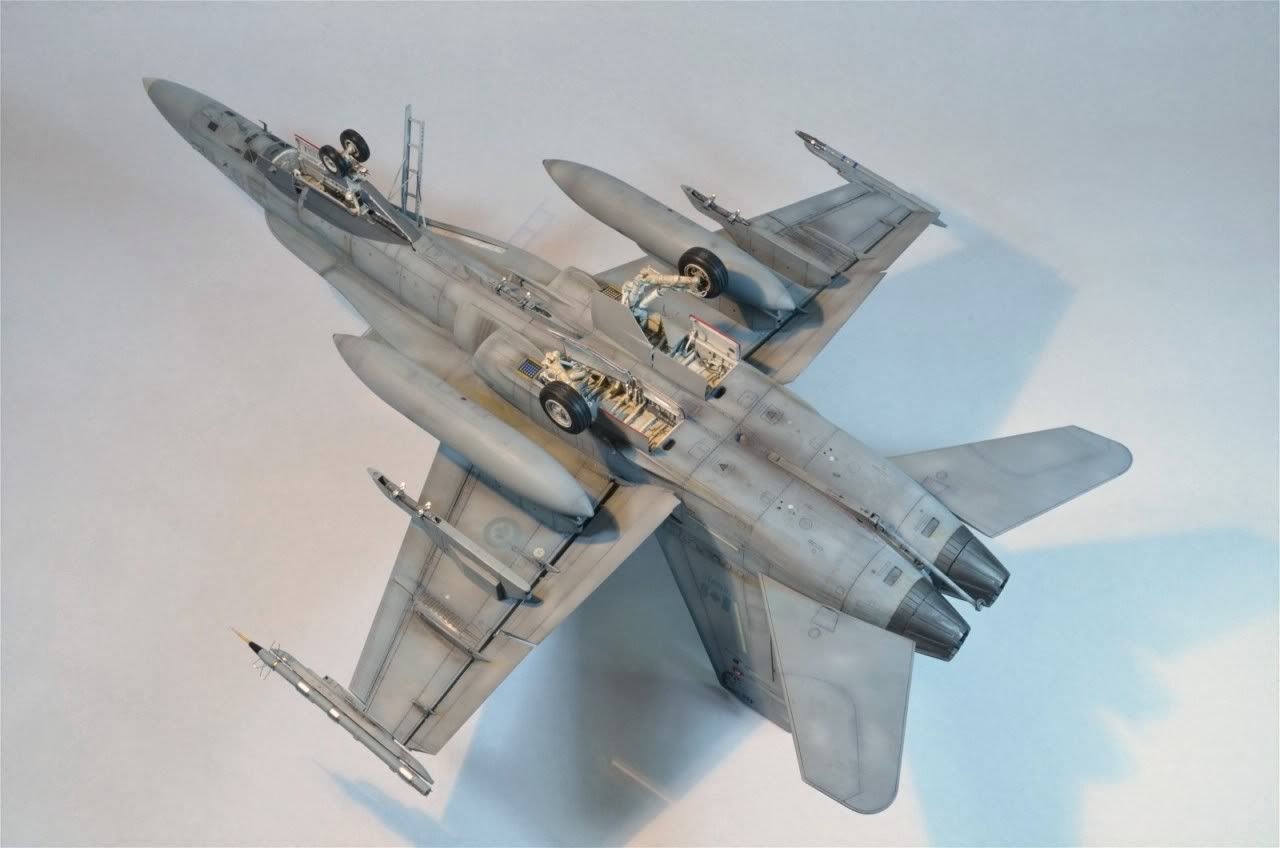 CF-18B-7-1.jpg