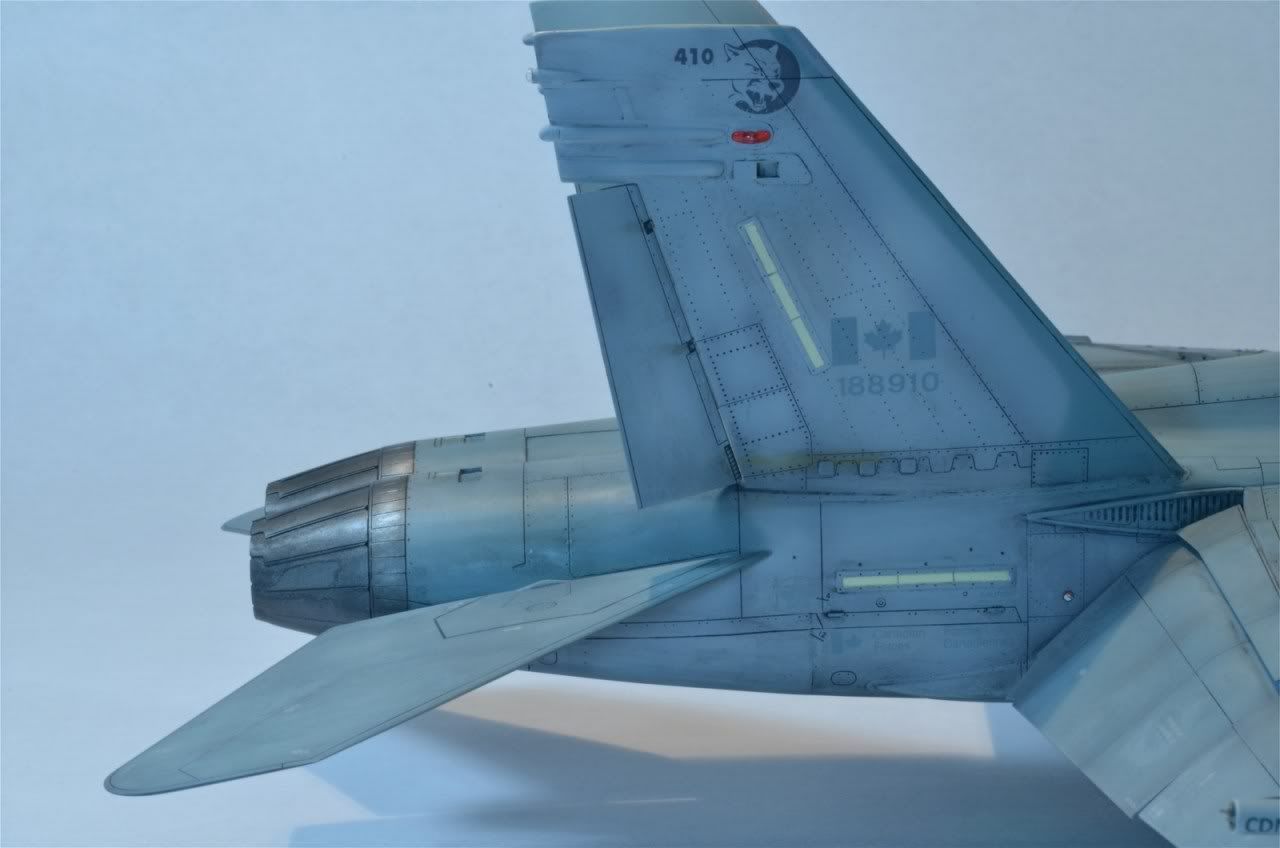 CF-18B-19.jpg