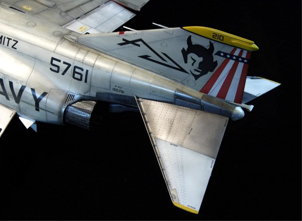 F4J-15.jpg