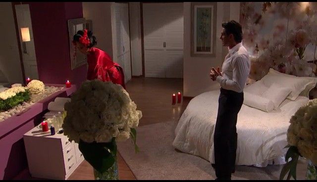  photo NDVD_251_zpsf265d34a.jpg