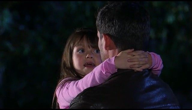  photo NDVD_044_zps31907c7c.jpg