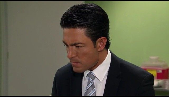  photo NDVD_055_zpse3578398.jpg