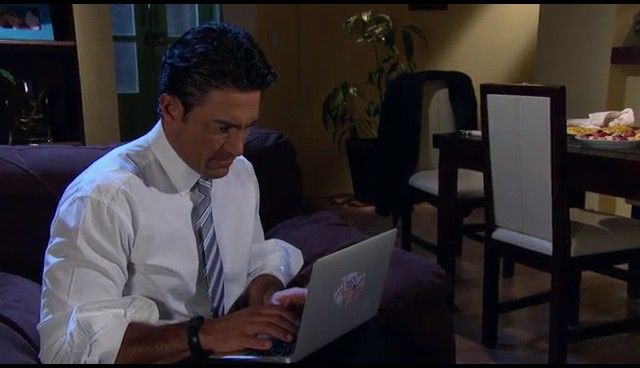  photo NDVD_167_zpsfe3be704.jpg