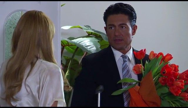  photo NDVD_210_zps0e9d46f7.jpg