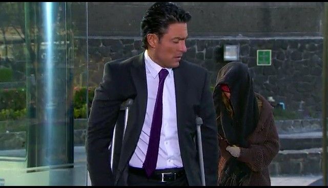  photo NDVD_057_zps746412fc.jpg