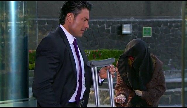  photo NDVD_062_zpsfb075f8f.jpg