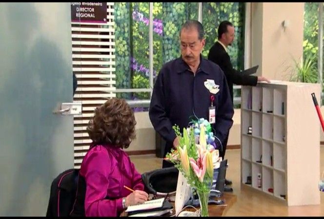  photo NDVD_154_zps9592bb8e.jpg