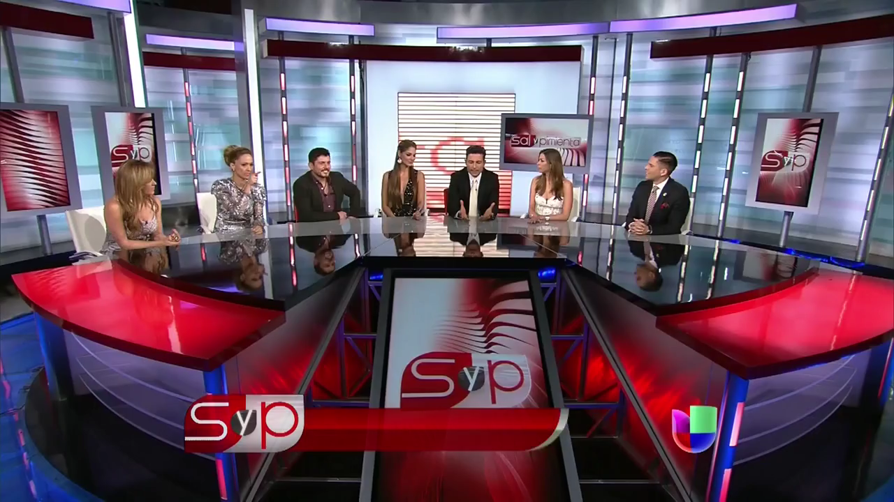  photo NDVD_064_zps2b2796f7.png