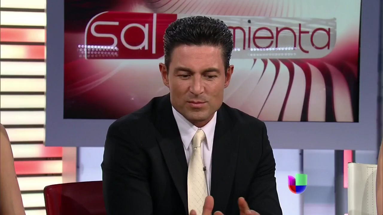  photo NDVD_066_zps02b52c4f.png