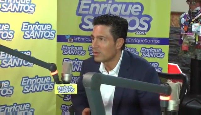  photo NDVD_176_zps89a4f76b.jpg