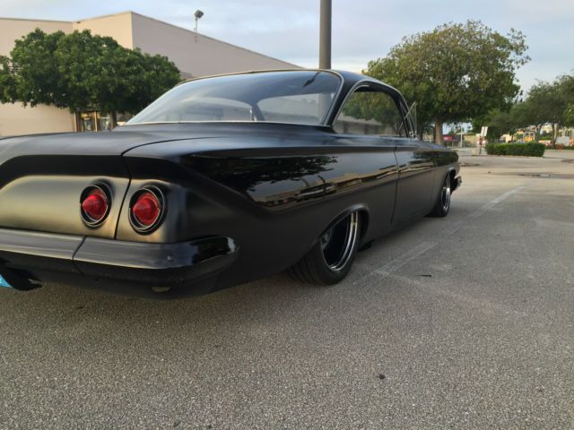 1961-chevy-belair-bubbletop-bagged-pro-t