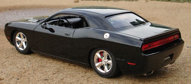 08dodgechallenger18.jpg