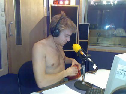 RussellHoward-19-Shirtless-700.jpg