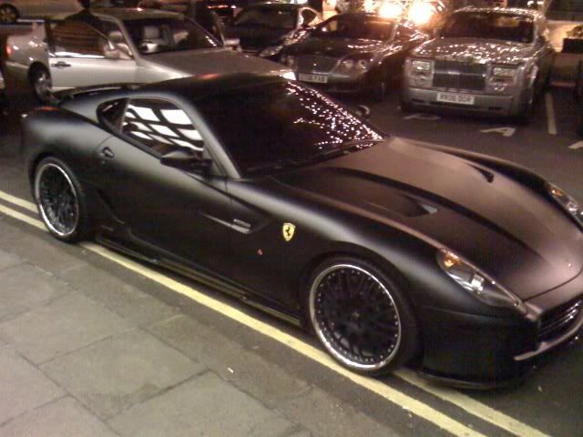 Matt Black Ferrari 599 Vou ver se arranjo mais fotos Share