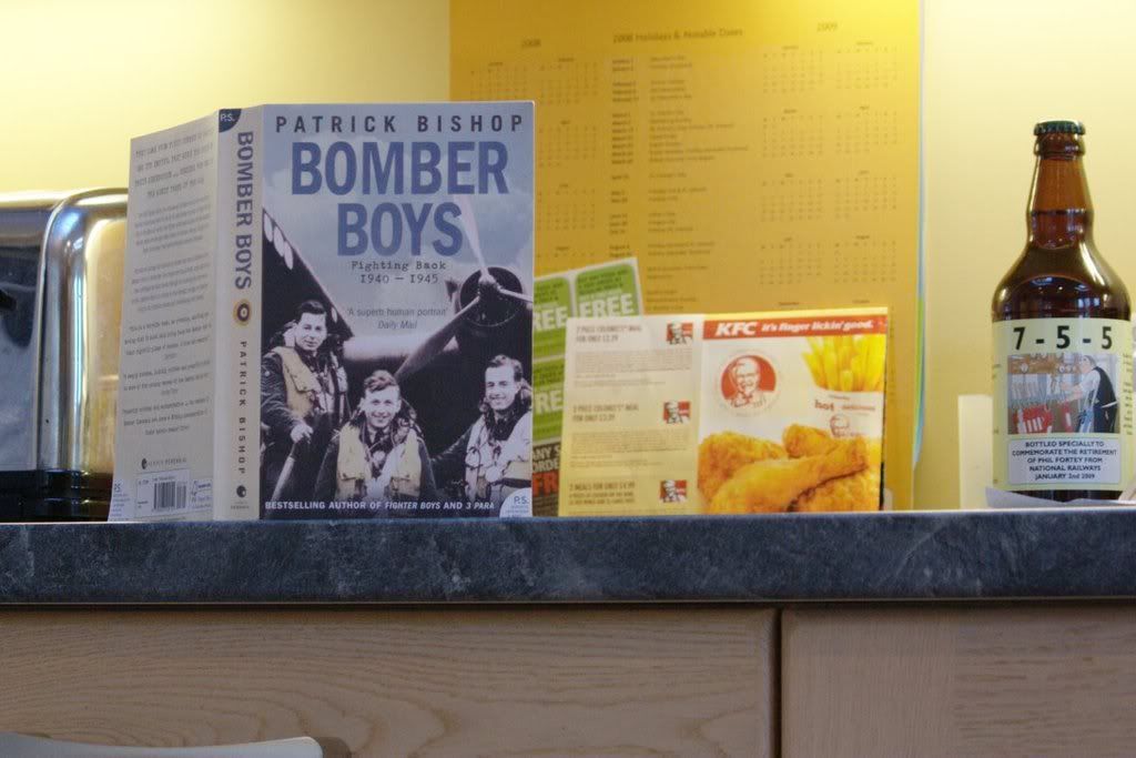 IMAGE: http://i253.photobucket.com/albums/hh73/Nevtiger/20DISO40010056smalllens.jpg