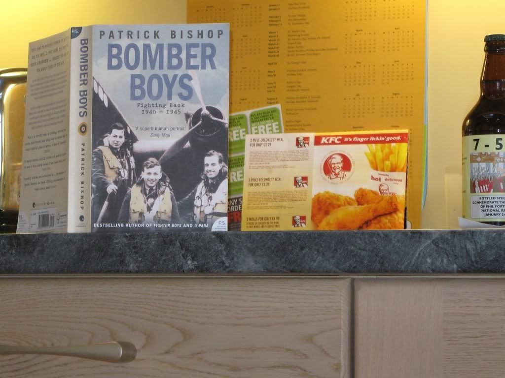 IMAGE: http://i253.photobucket.com/albums/hh73/Nevtiger/G7.jpg