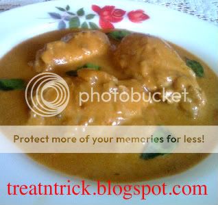 Chicken Salna Recipe @ treatntrick.blogspot.com