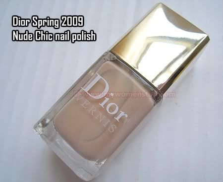 Dior Nude Chic nail polish